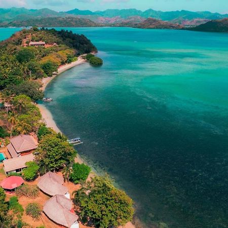 Khabita Beach Resort Lembar  Экстерьер фото