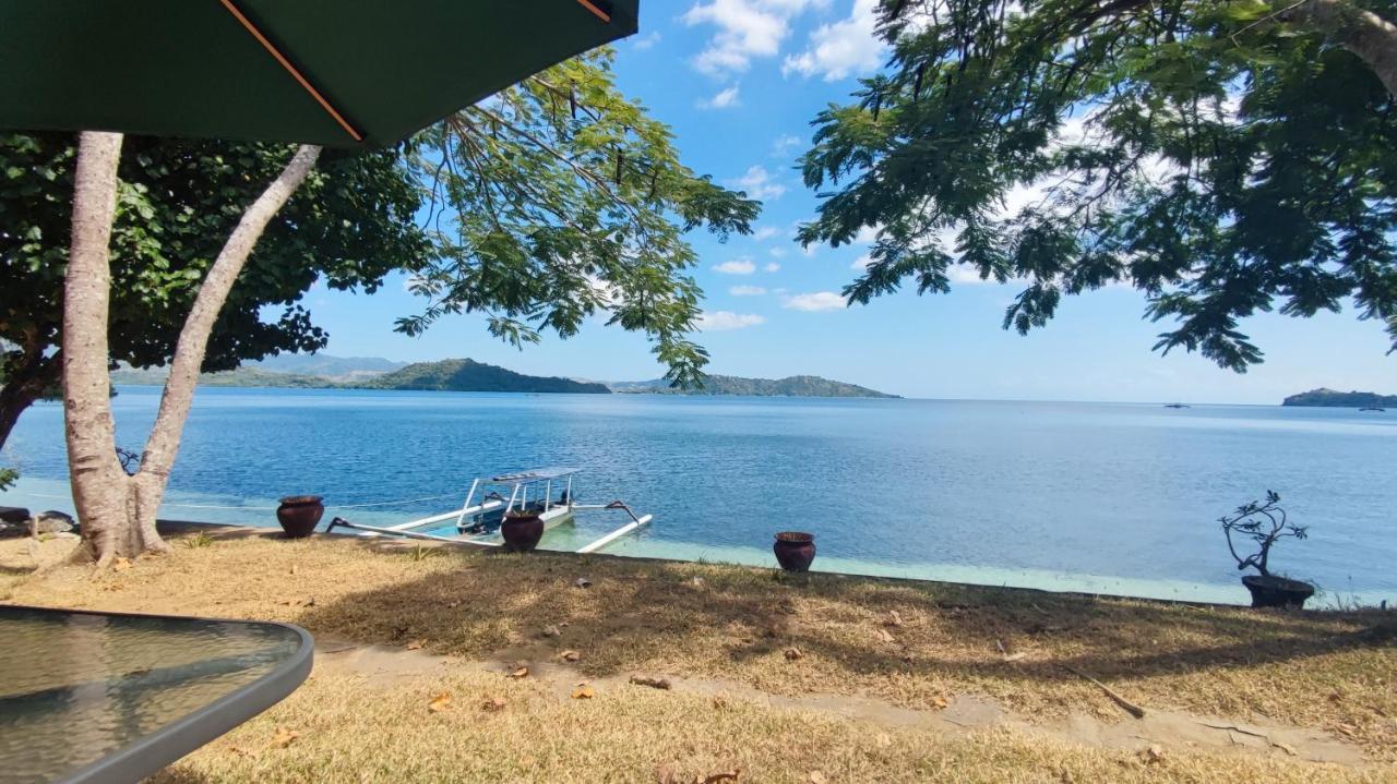 Khabita Beach Resort Lembar  Экстерьер фото