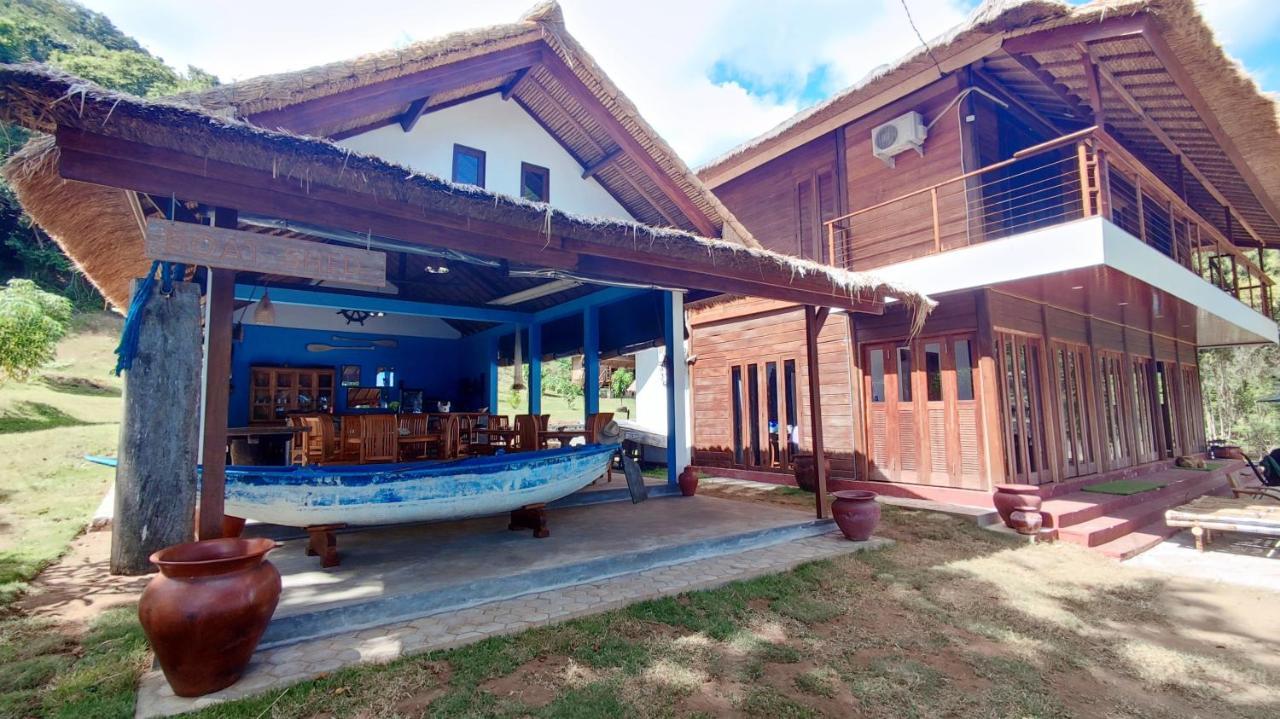 Khabita Beach Resort Lembar  Экстерьер фото
