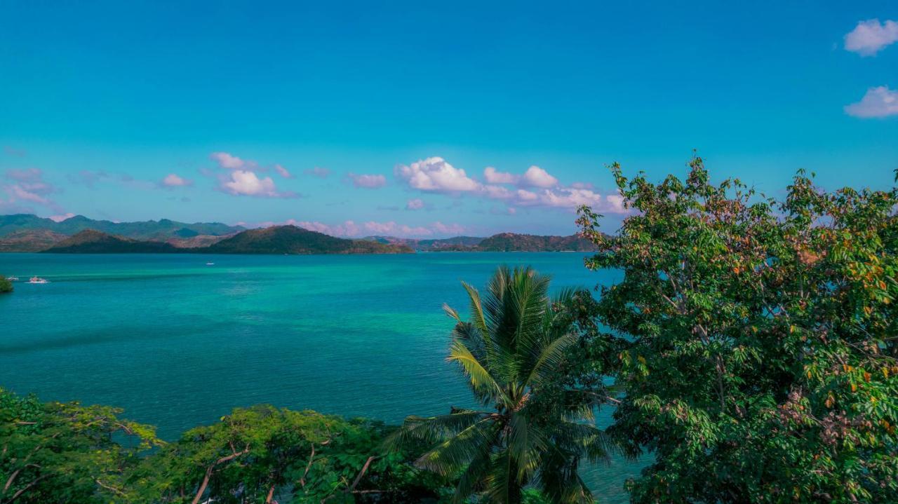 Khabita Beach Resort Lembar  Экстерьер фото