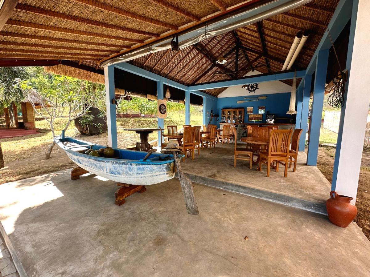 Khabita Beach Resort Lembar  Экстерьер фото